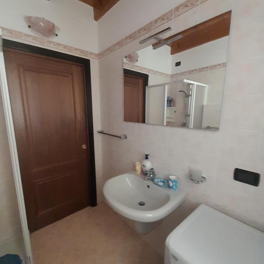 Appartement Garda Felice à Desenzano del Garda Extérieur photo