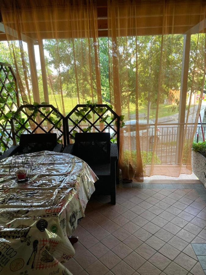 Appartement Garda Felice à Desenzano del Garda Extérieur photo