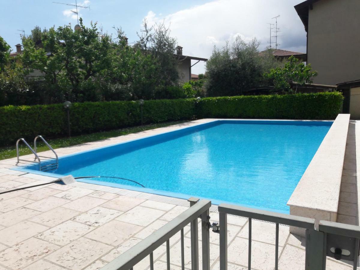Appartement Garda Felice à Desenzano del Garda Extérieur photo