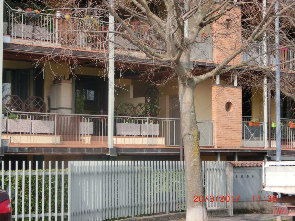 Appartement Garda Felice à Desenzano del Garda Extérieur photo