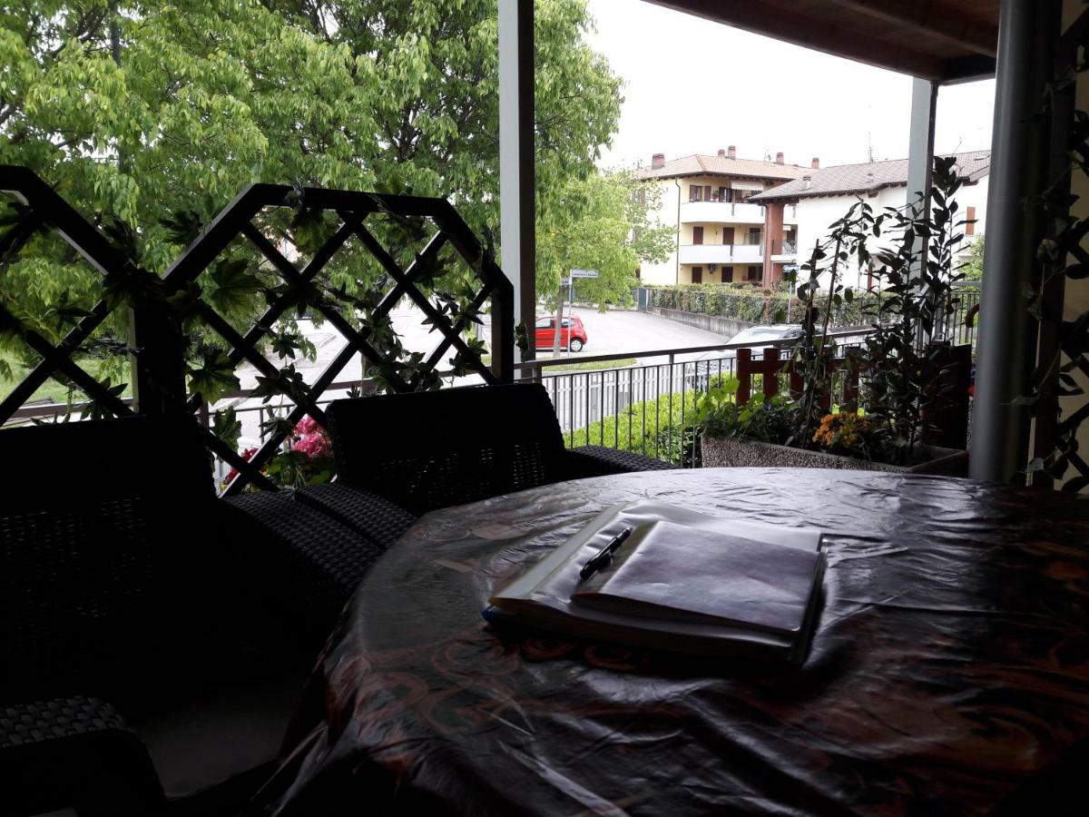 Appartement Garda Felice à Desenzano del Garda Extérieur photo