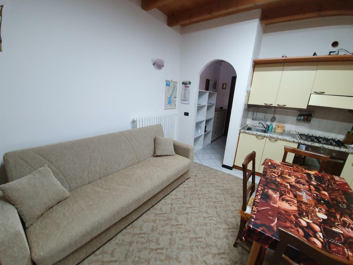 Appartement Garda Felice à Desenzano del Garda Extérieur photo
