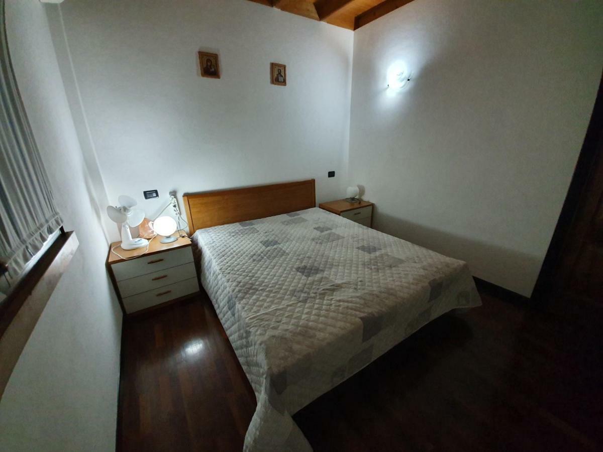 Appartement Garda Felice à Desenzano del Garda Extérieur photo